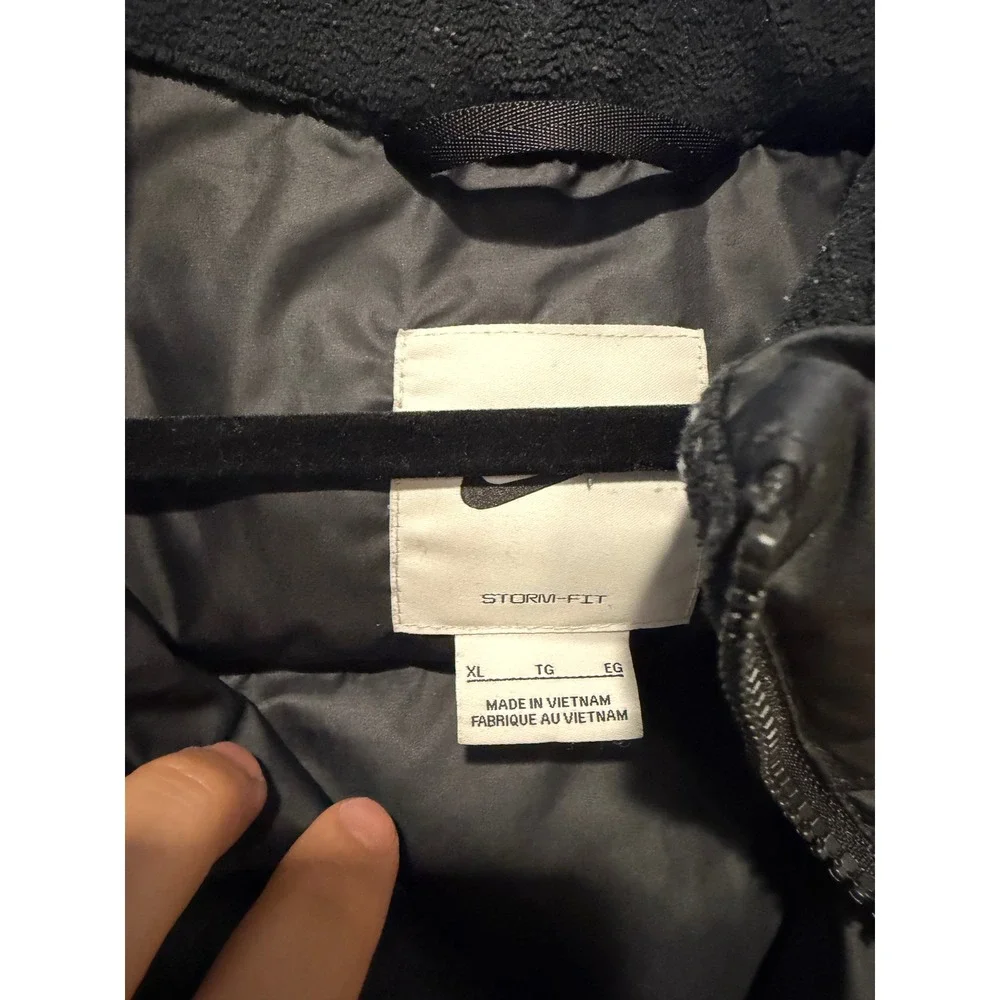 Nike Storm-FIT Men Black Puffer Vest Windrunner Quilted Full Zip XL